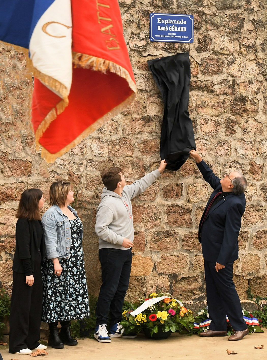 20 octobre 2024. Devoilement de l a plaque Esplanade René Gérard